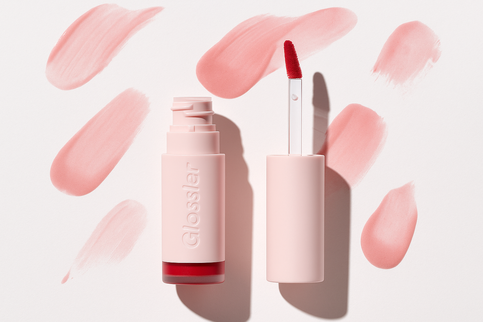 Glossier G Suit – Lip Crème Cremoso de Acabado Demi-Mate